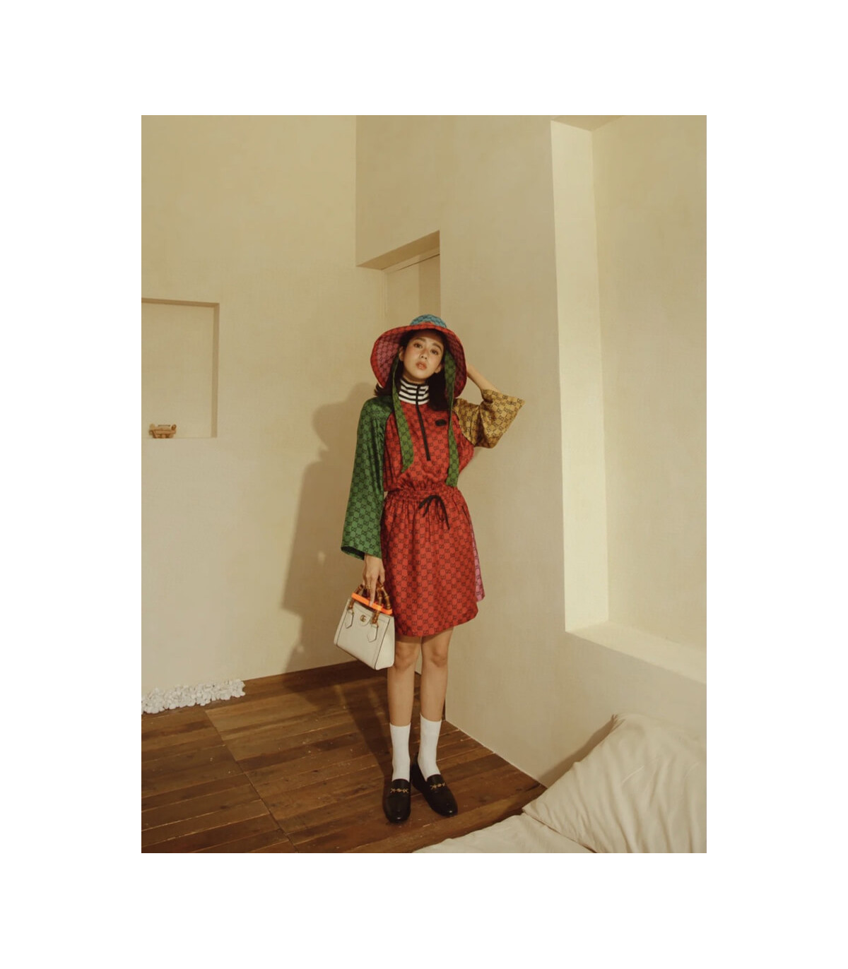 Gucci Diana Mini Tote Bag White