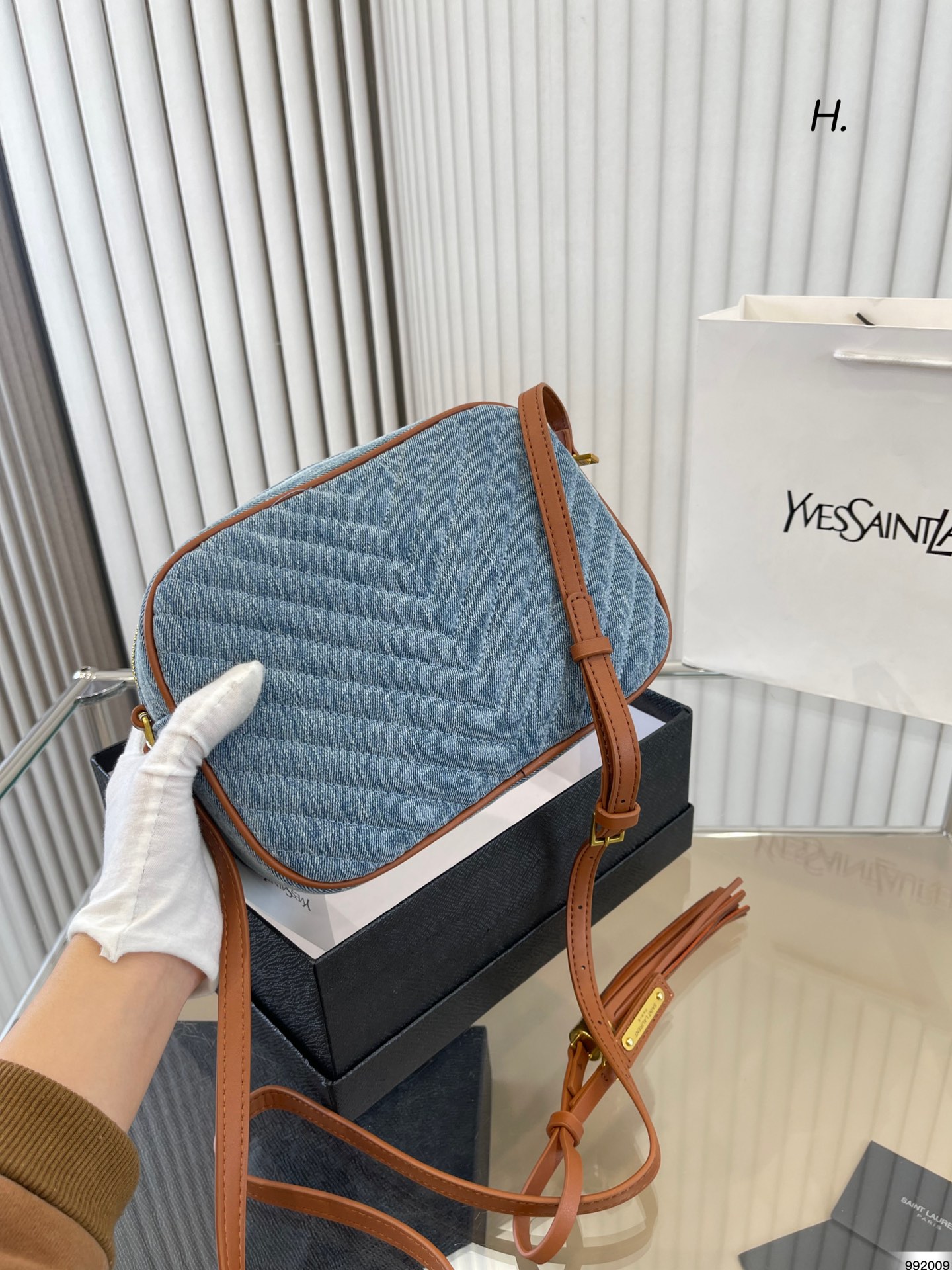 Saint Laurent Women’S Blue Mini Lou Denim Camera Bag 23Cm