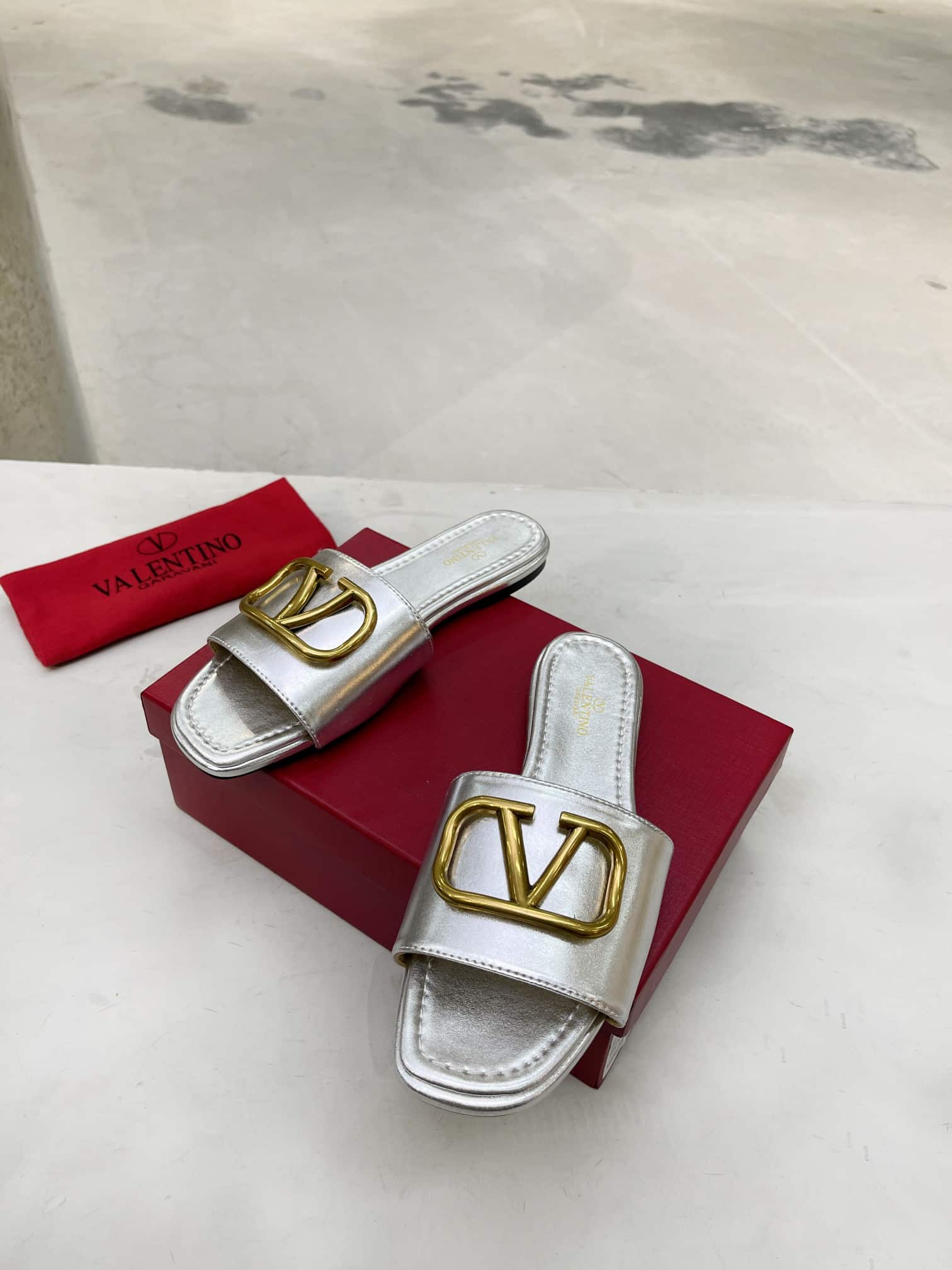 Valentino Garavani VLogo Signature Slide Sandal Silver