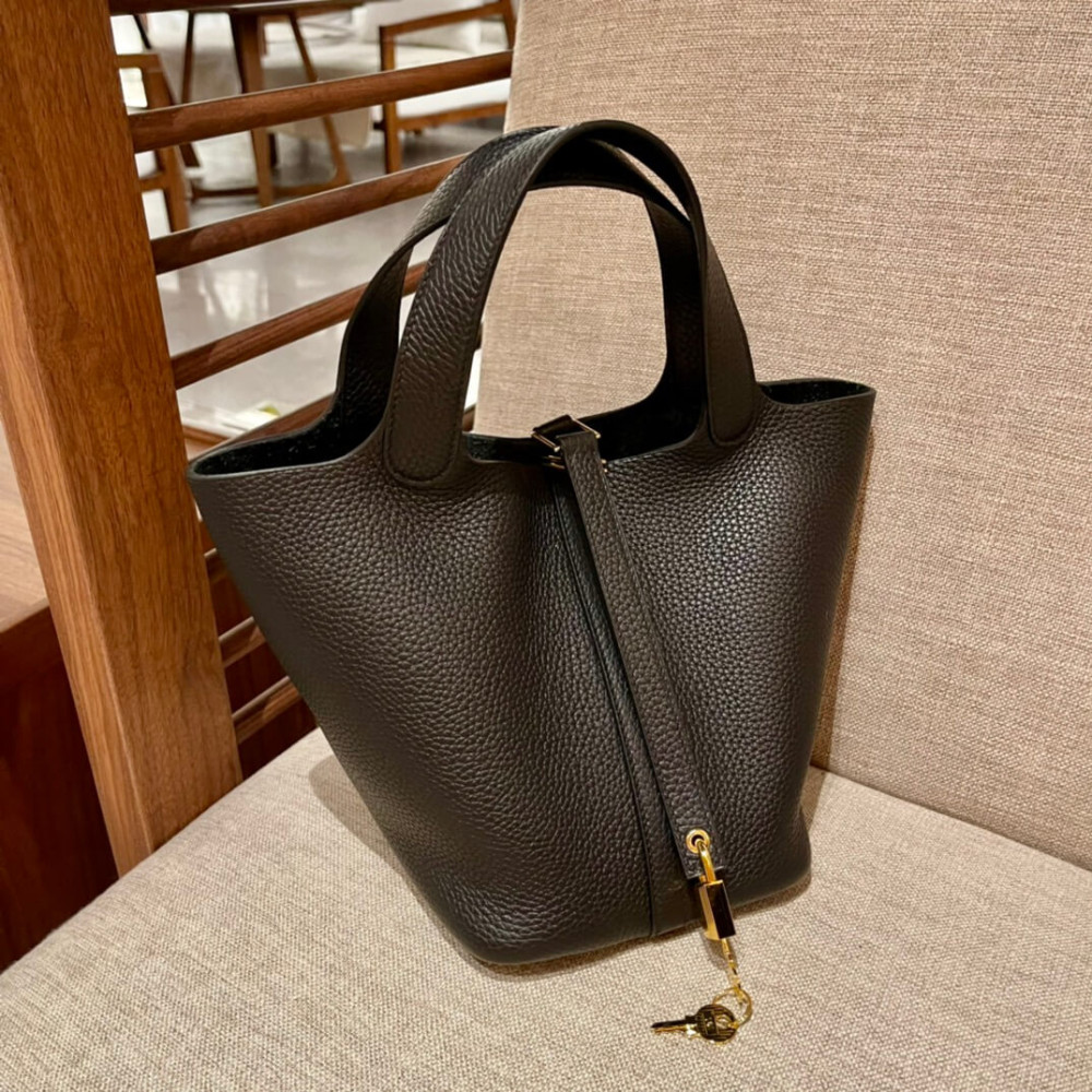 Hermes Picotin Lock Bag In Taurillon Clemence Noir Black 22Cm