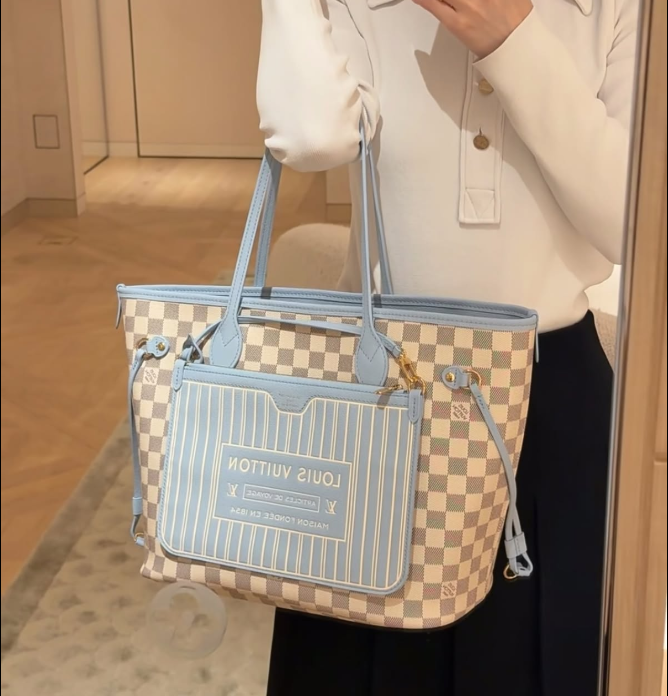 Louis Vuitton Neverfull Inside Out MM Bag 47cm N40946