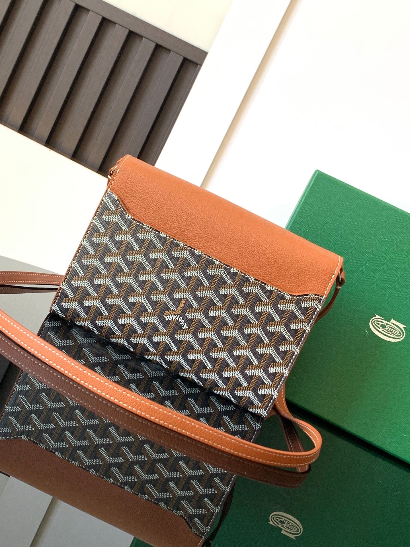 Goyard Chypre Wallet-Pouch 21 Cm Black Goyardine Canvas And Tan Calfskin