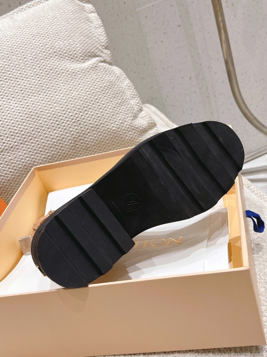 Louis Vuitton Beaubourg Ankle Boot Black 1Ackck