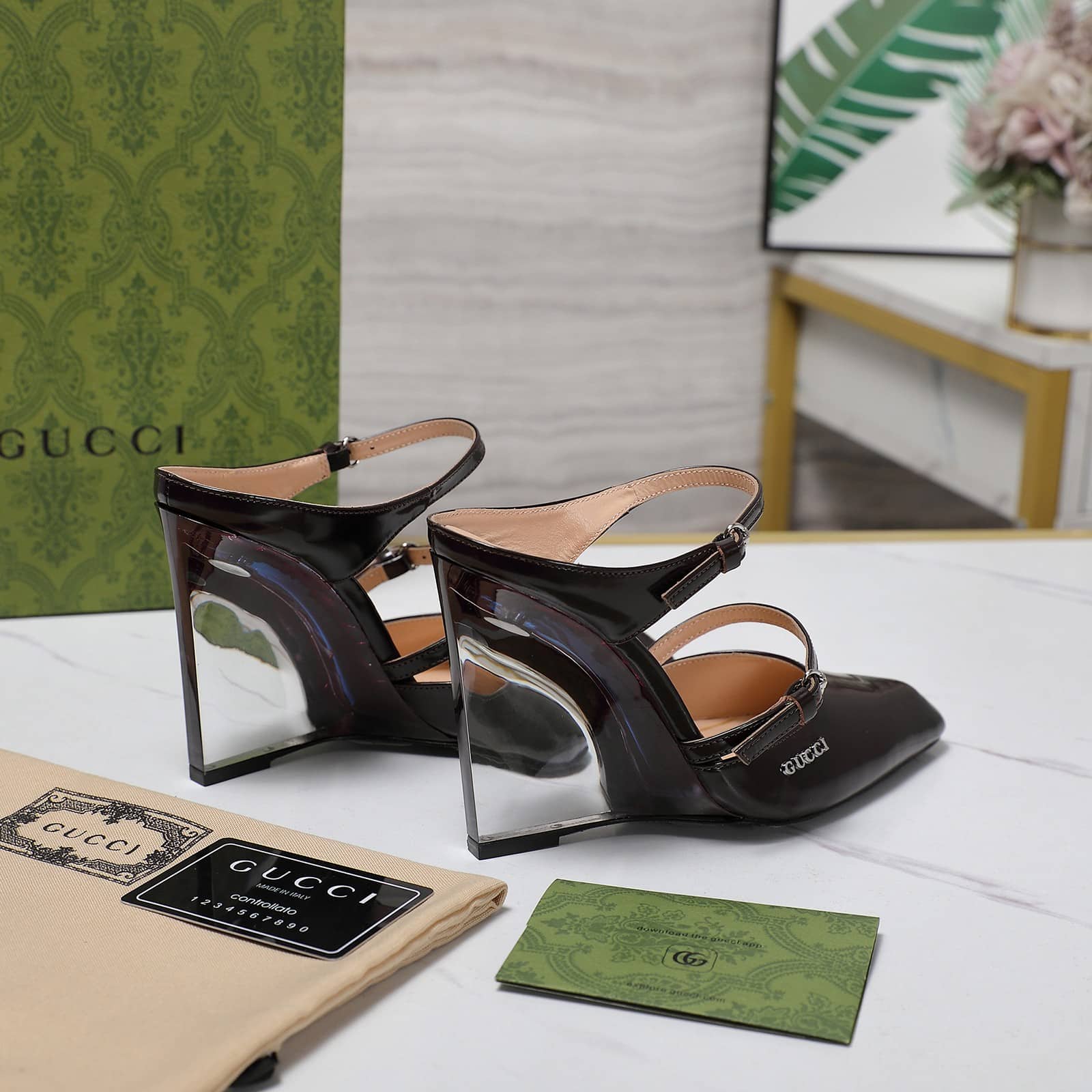 Gucci Women’s Wedge Mule Black 827856 Clg00 1000