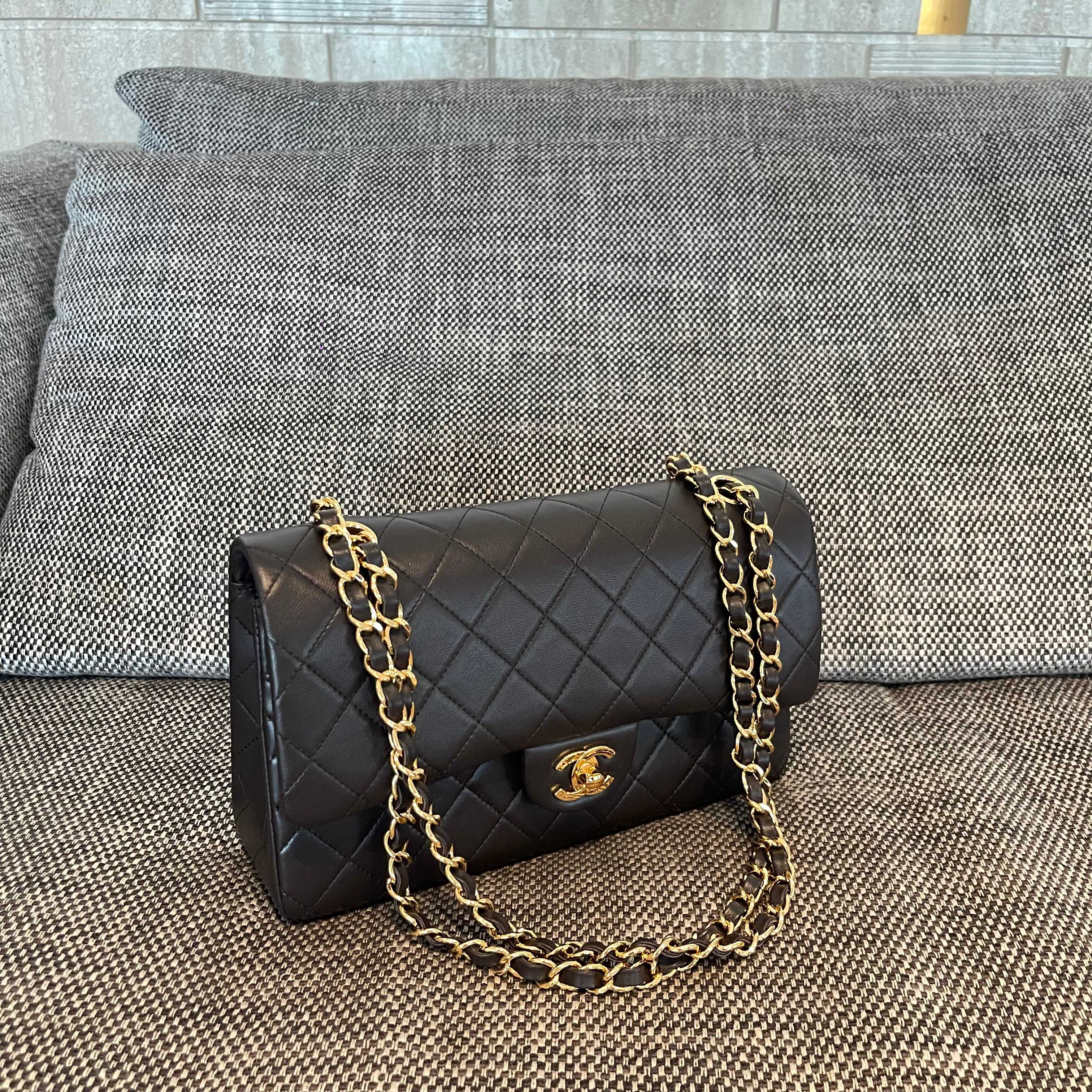 Vintage Classic Flap Black Quilted Lambskin Flap Bag with Gold-Tone Hardware