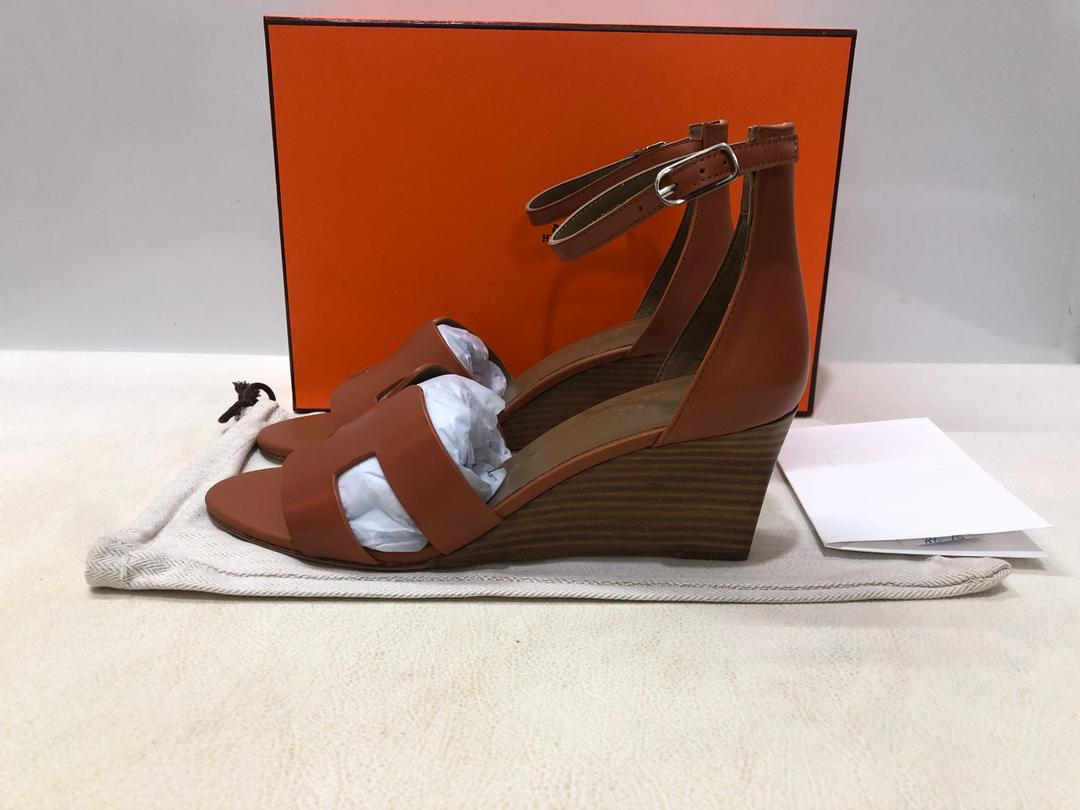 HERMES LEGEND SANDAL BROWN
