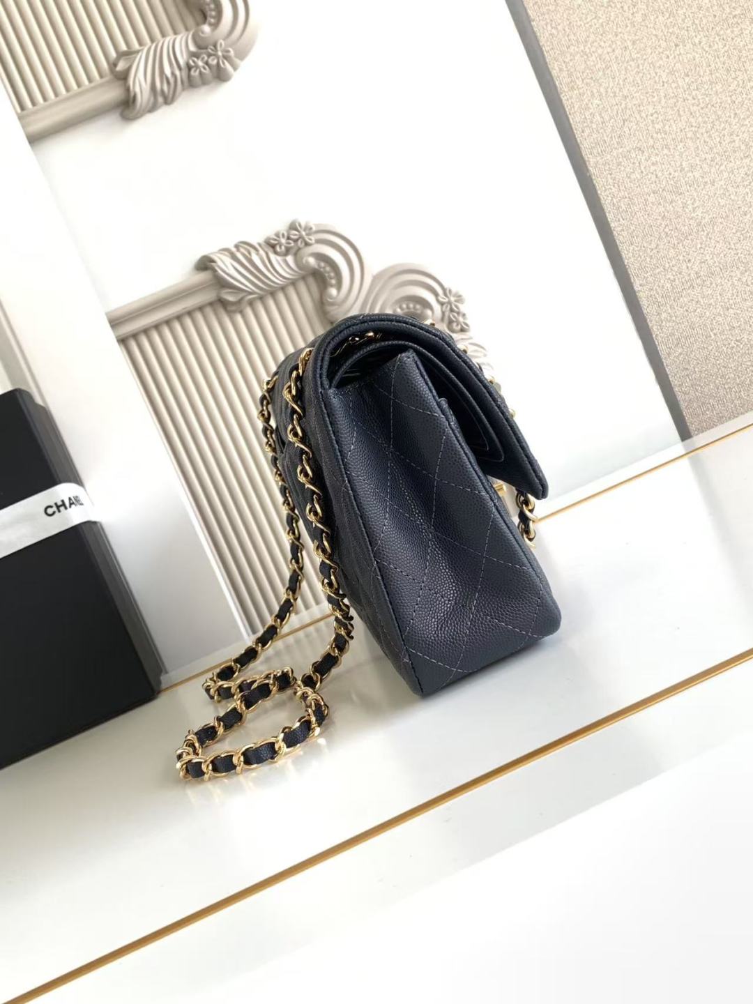 Chanel Classic Flap Bag 25 cm Navy Blue Gold-Tone Hardware A01112