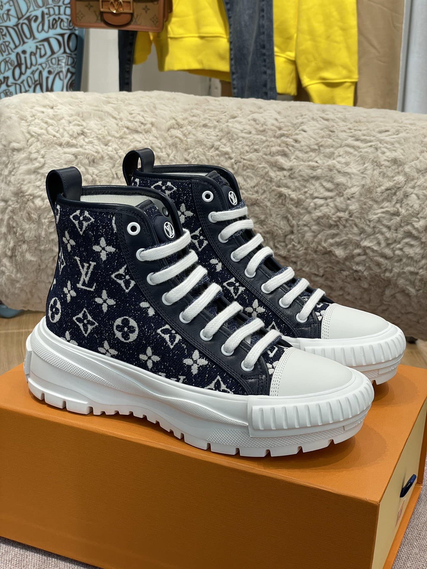 Louis Vuitton Squad Sneakers Monogram Black