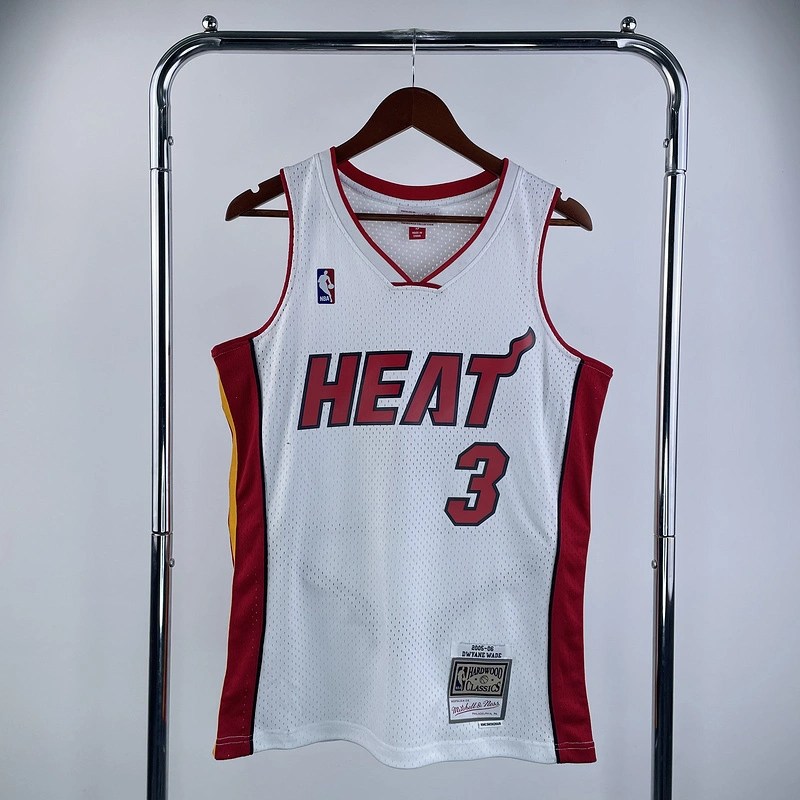 2005-06 NBA Miami Heat 3 WADE Basketball jersey