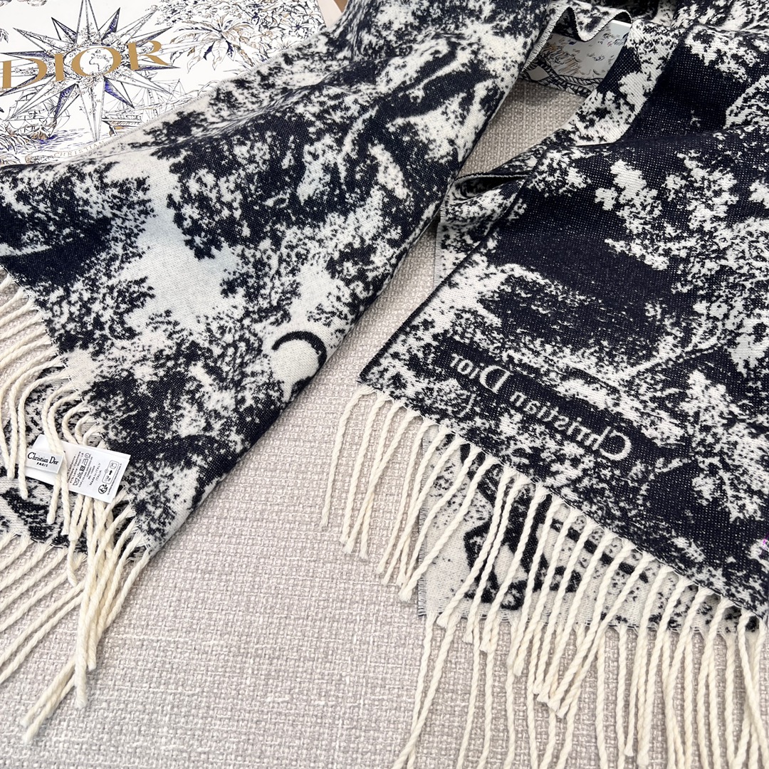𝐃𝐈𝐎𝐑 Jungle scarf navy blue