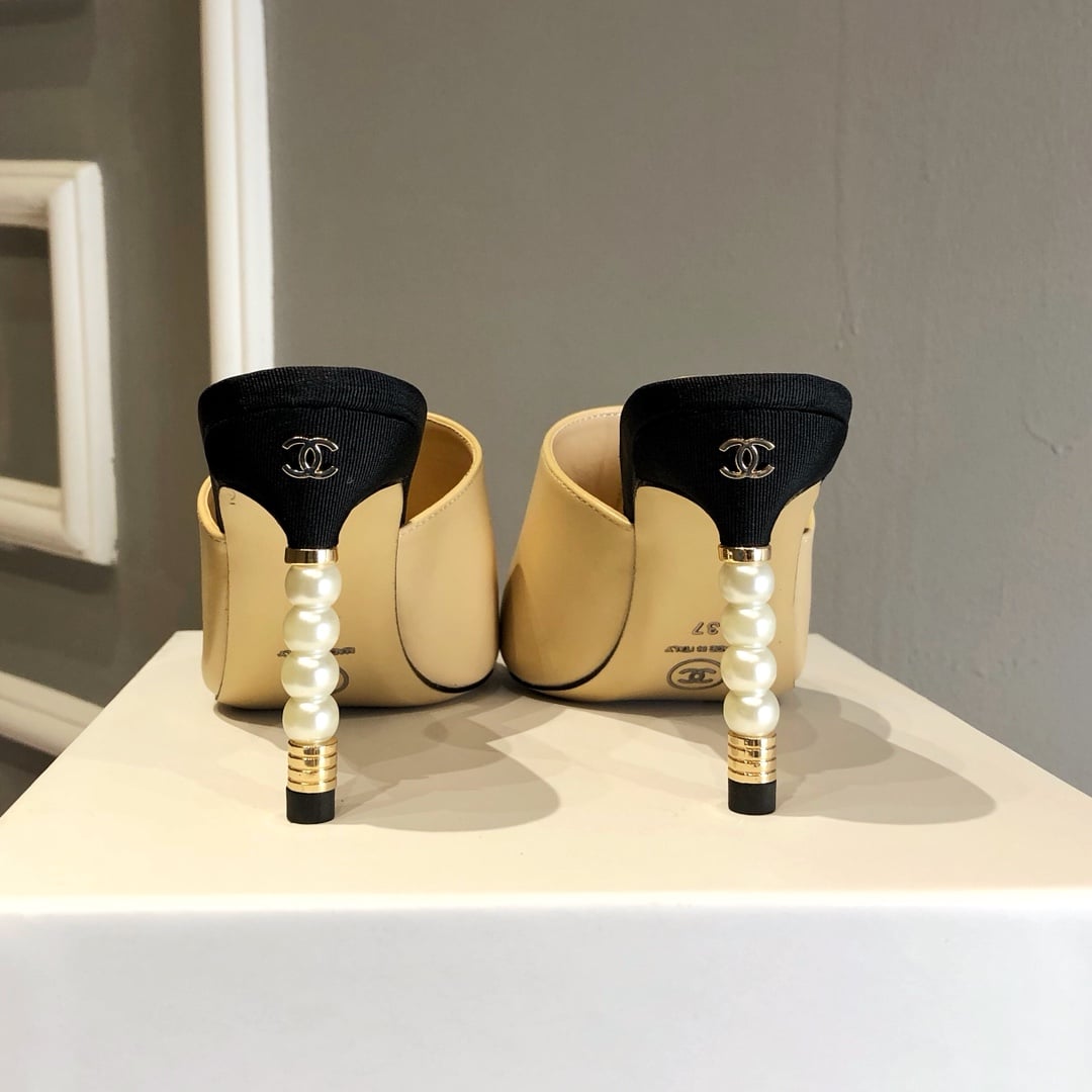 Chanel Mules Grosgrain Beige
