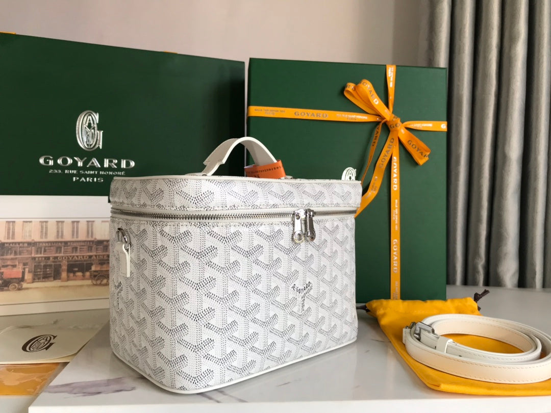 Goyard Muse Vanity Case 20 Cm White Goyardine Canvas