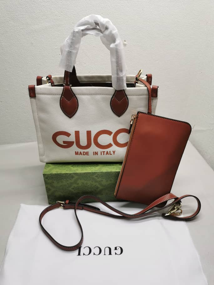 Gucci Medium Tote Bag With Gucci Print Beige 28Cm 772144 Facul 8451