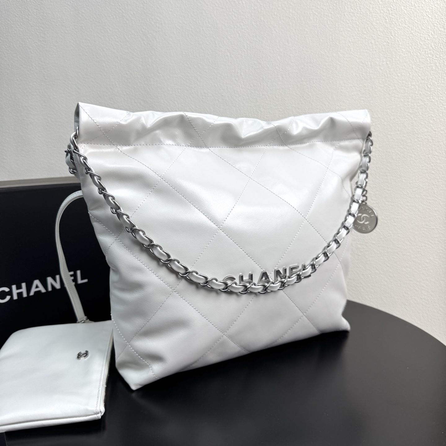 22 Bag Quilted Shiny Calfskin in White (Silver Hardware)