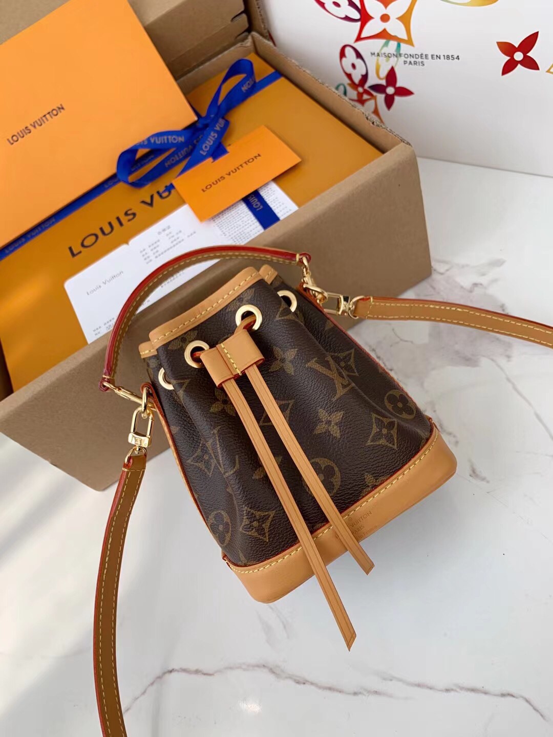 Louis Vuitton Nano Noé Monogram Small Leather Goods Monogram 16cm M81266