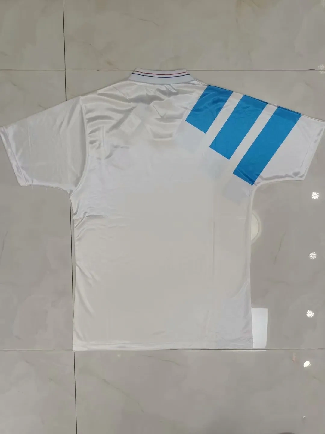 retro 1992-93 Marseille home football jersey