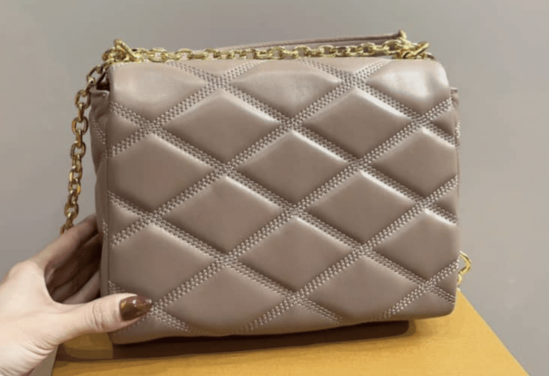 Louis Vuitton Go 14 Gm Beige 22Cm M23689