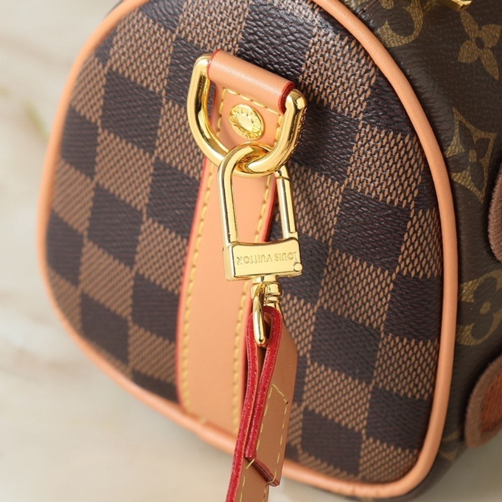 Louis Vuitton Keepall Bandoulière 25 Brown 25Cm M15428