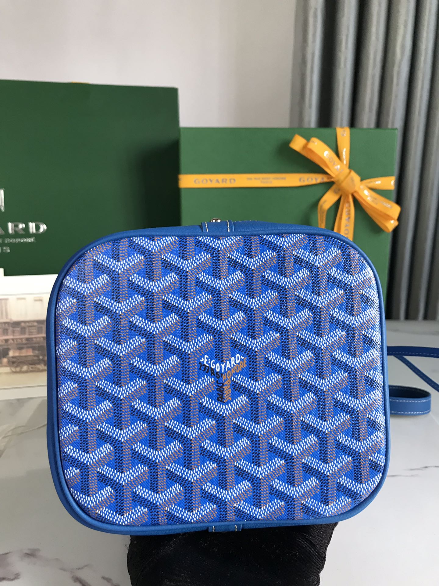 Goyard Petit Flot Bucket Bag 22 Cm Sapphire Blue Goyardine Canvas And Lambskin Trim