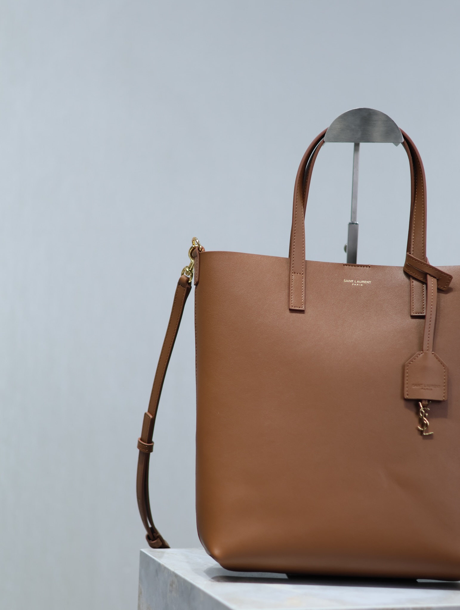 Caramel color Shopping tote bag