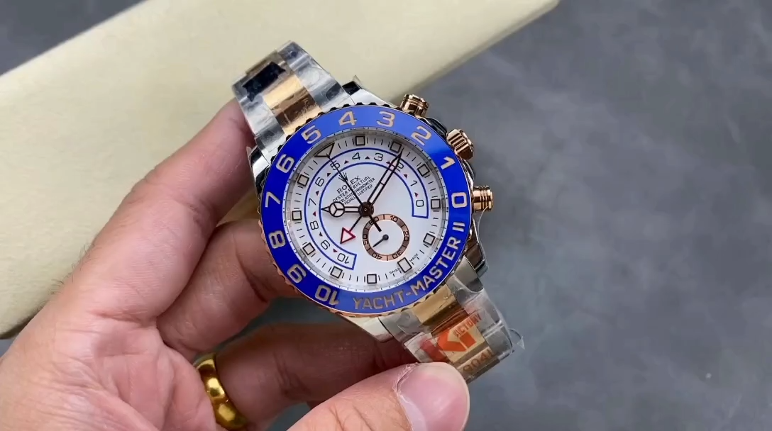 【Super Clone】Rolex Yacht-Master II 116681 White dial 44mm Mens replica Watch