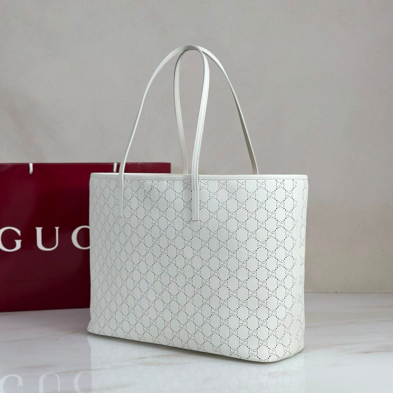 Gucci Tribeca Large Tote Bag 38cm/15in White Leather GG 874745