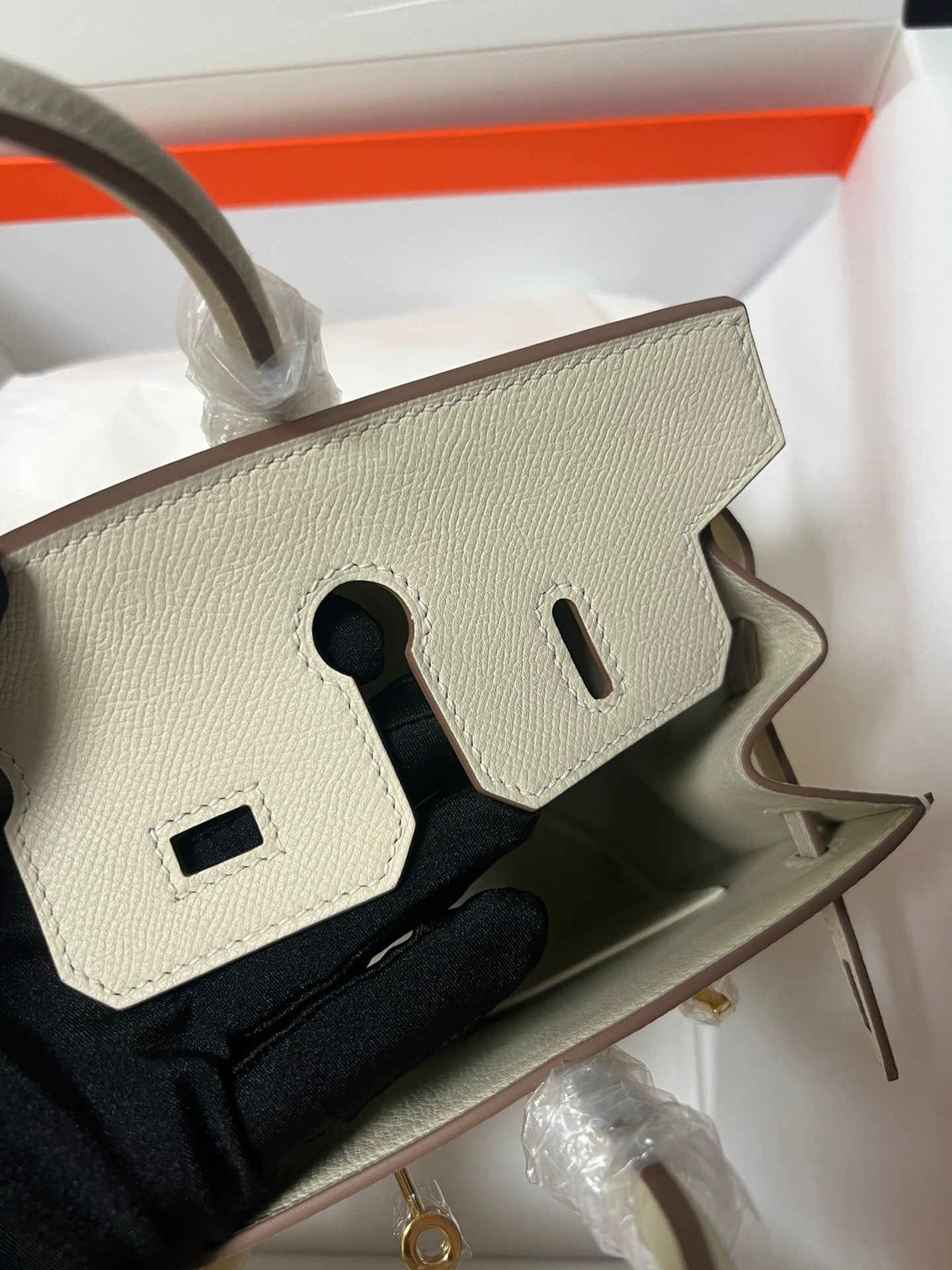 Hermes Birkin Sellier Cream Epsom Leather Gold Hardware