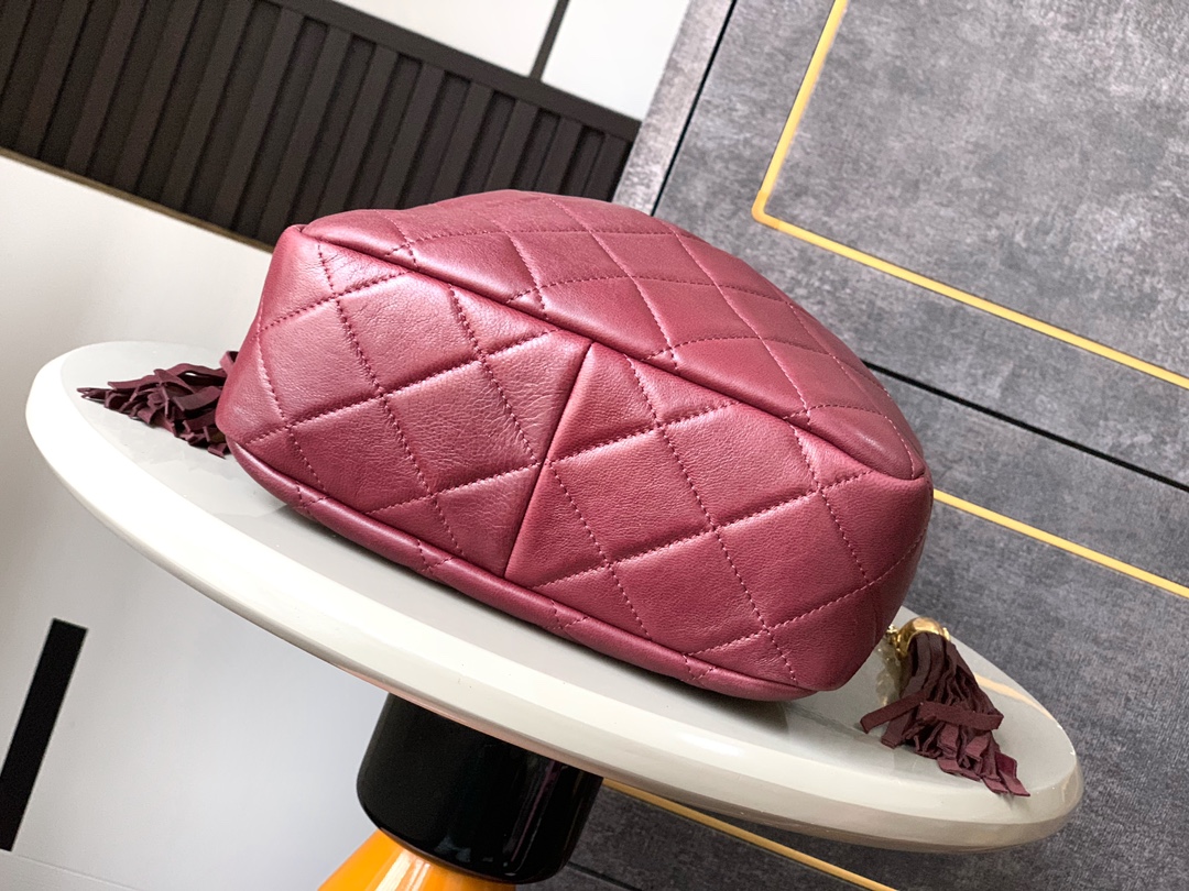 Chanel Vintage Deep Red Calfskin Medium Bucket Chain Bag