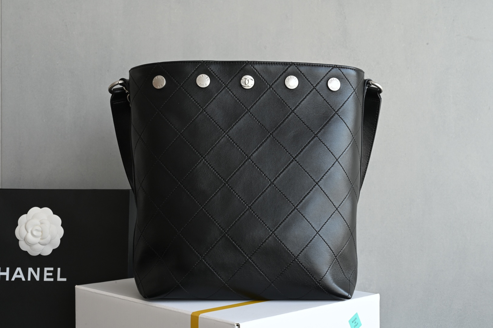 25P Cruise Collection Quilted Shiny Lambskin Hobo Tote Bag with Silver Studs & Chain (AS5406)