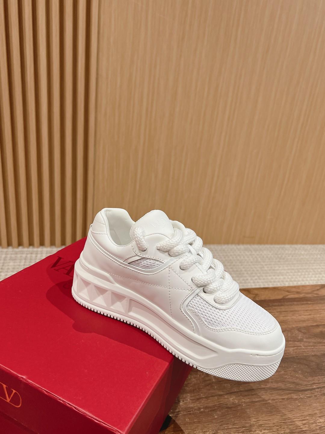 Valentino Garavani Sneaker