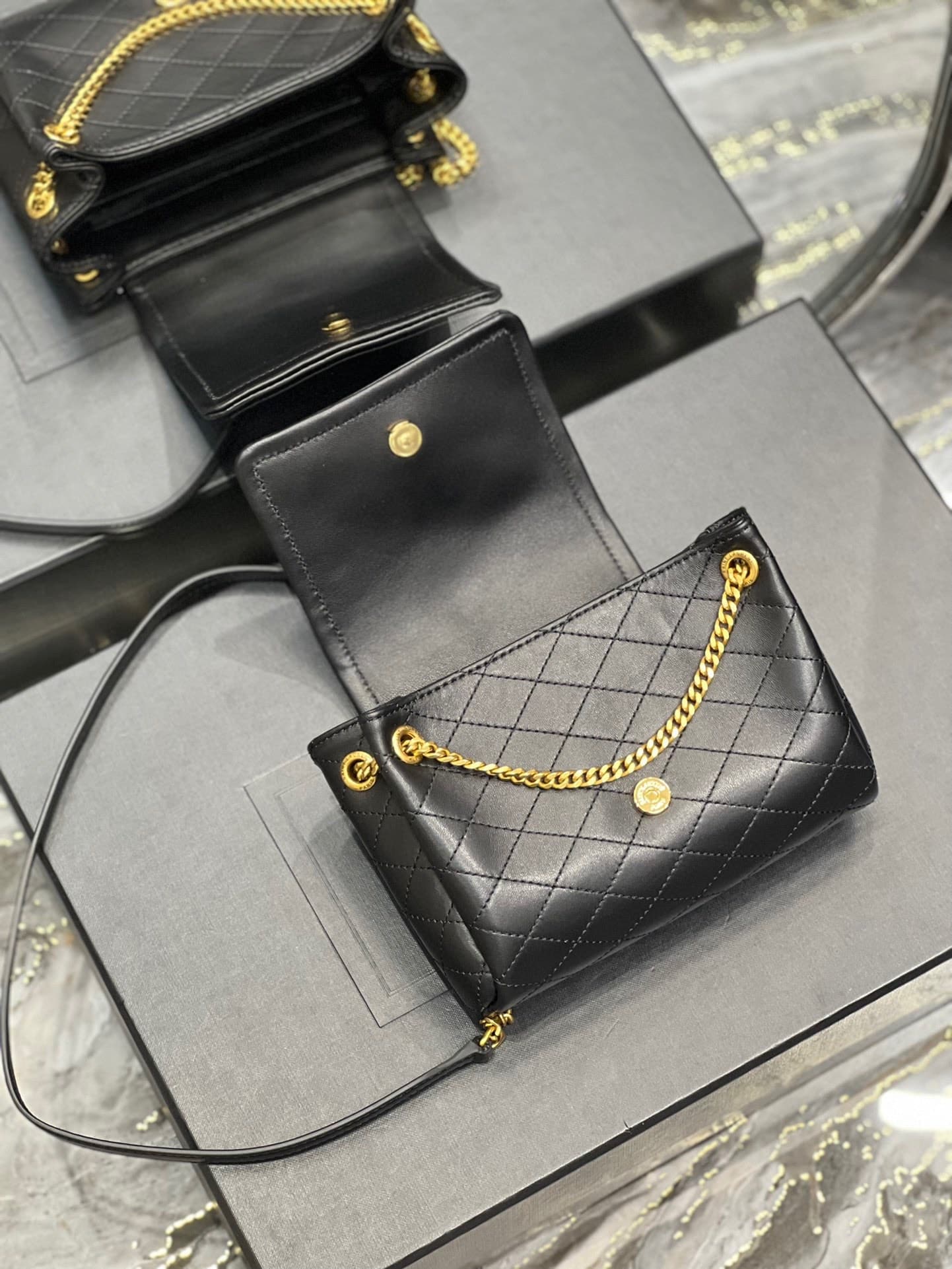 Saint Laurent Mini Nolita In Black 18Cm