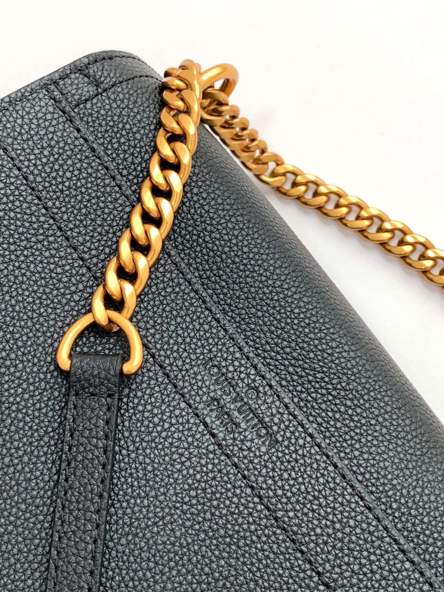 Louis Vuitton Lockme Chain 23Cm Black Bag