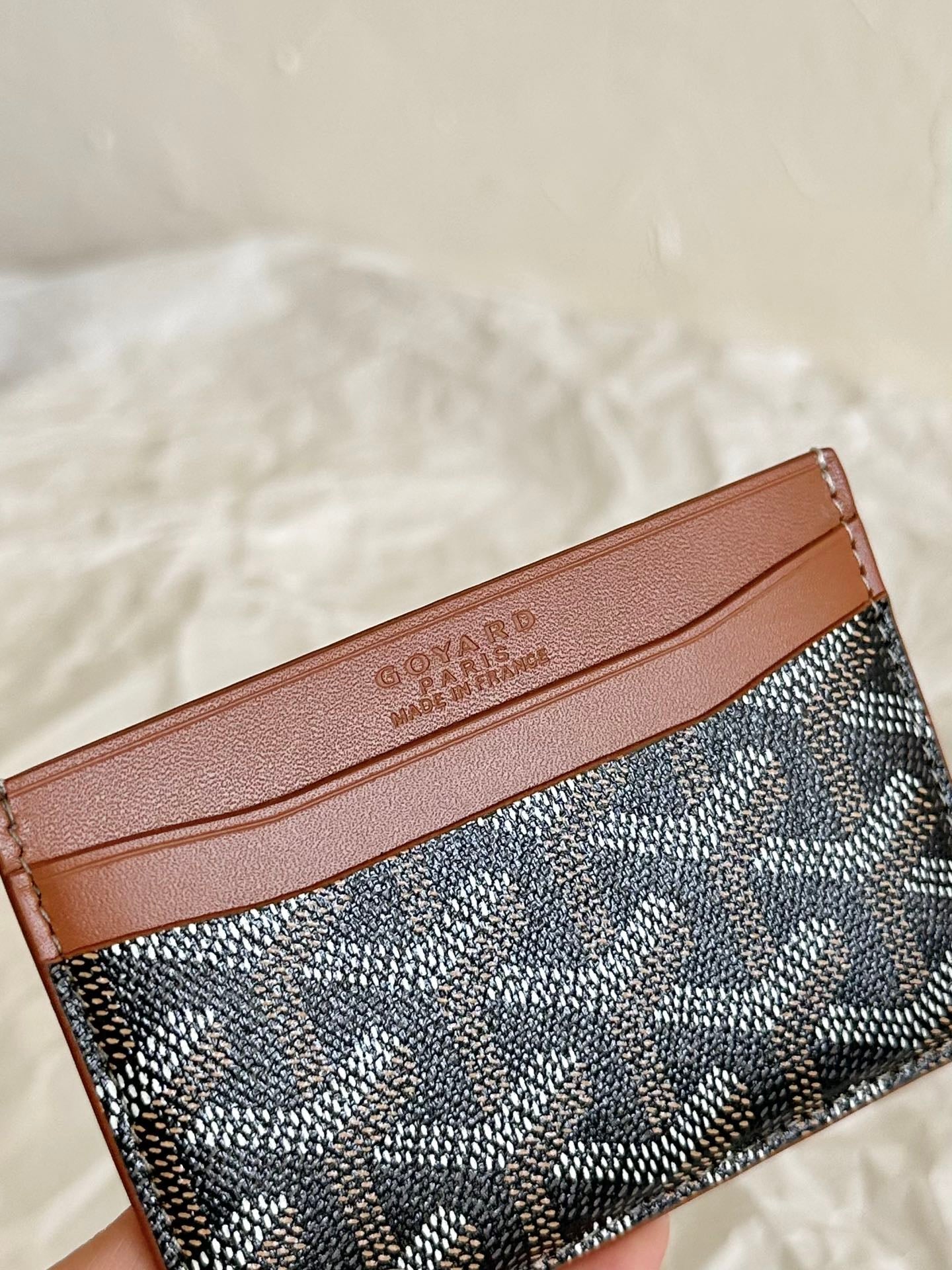 Goyard Saint-Sulpice Card Wallet 10 Cm Black Goyardine Canvas And Tan Calfskin