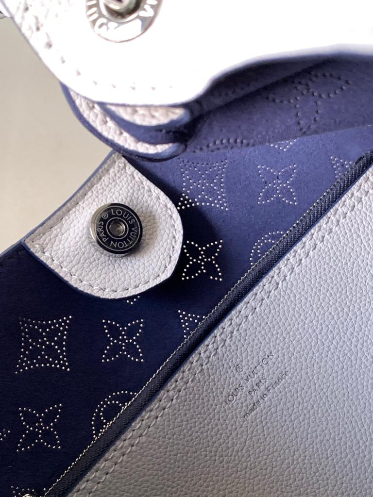 Louis Vuitton Carmel Mahina Monogram White