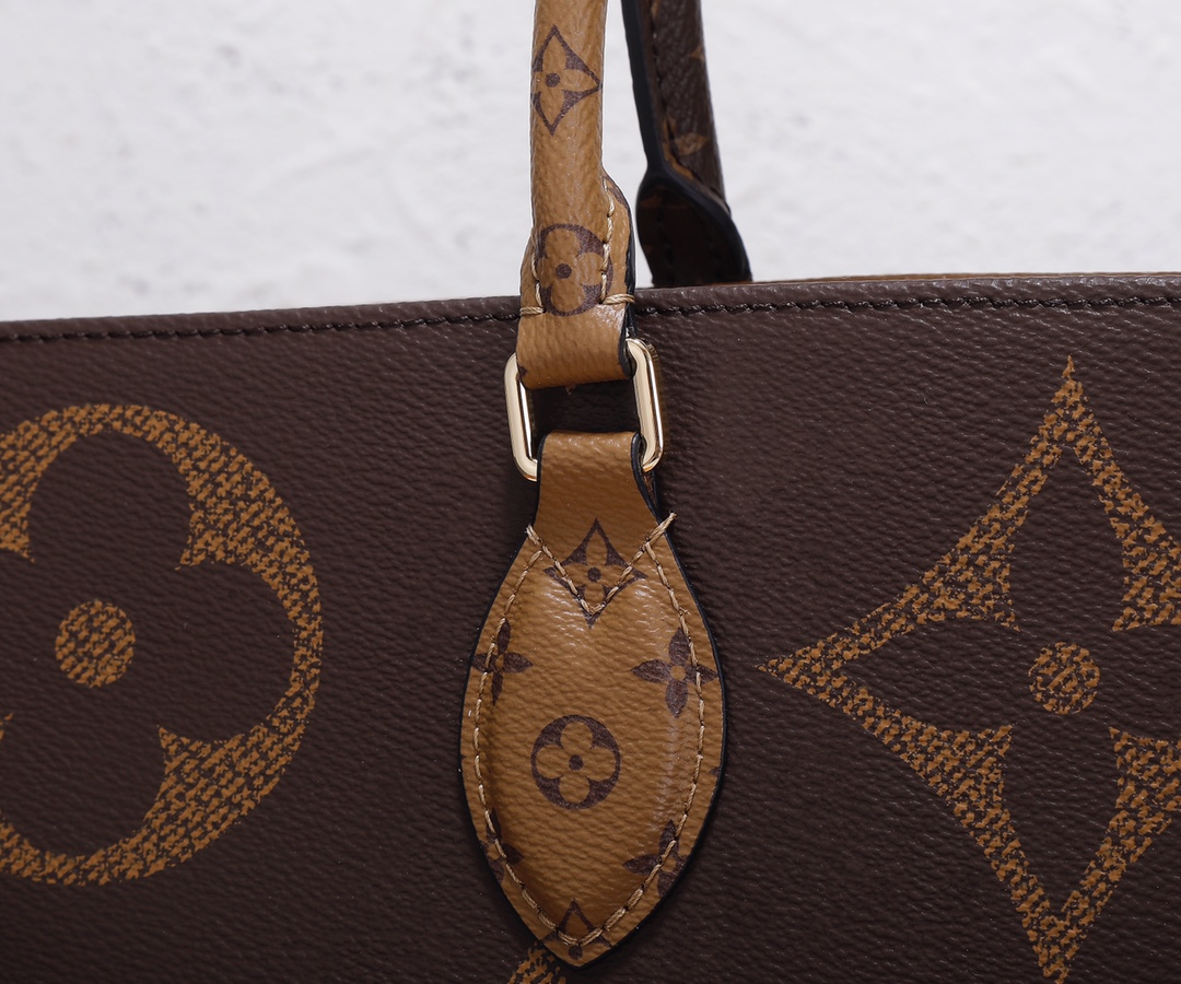 Louis Vuitton Onthego Gm Monogram Giant Canvas, Brown Monogram M45320 41cm