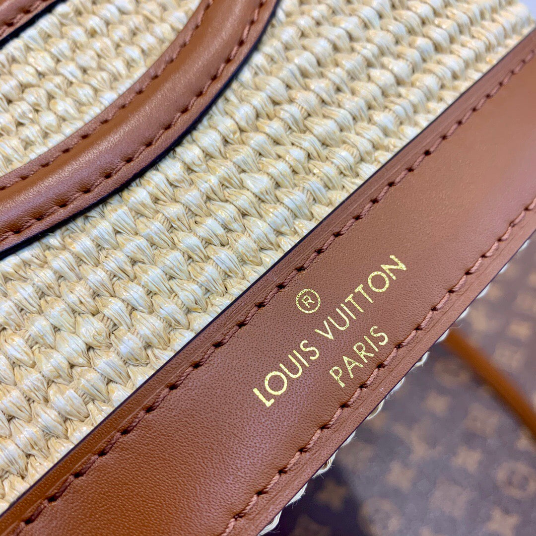 Louis Vuitton Petit Bucket 23Cm Brown