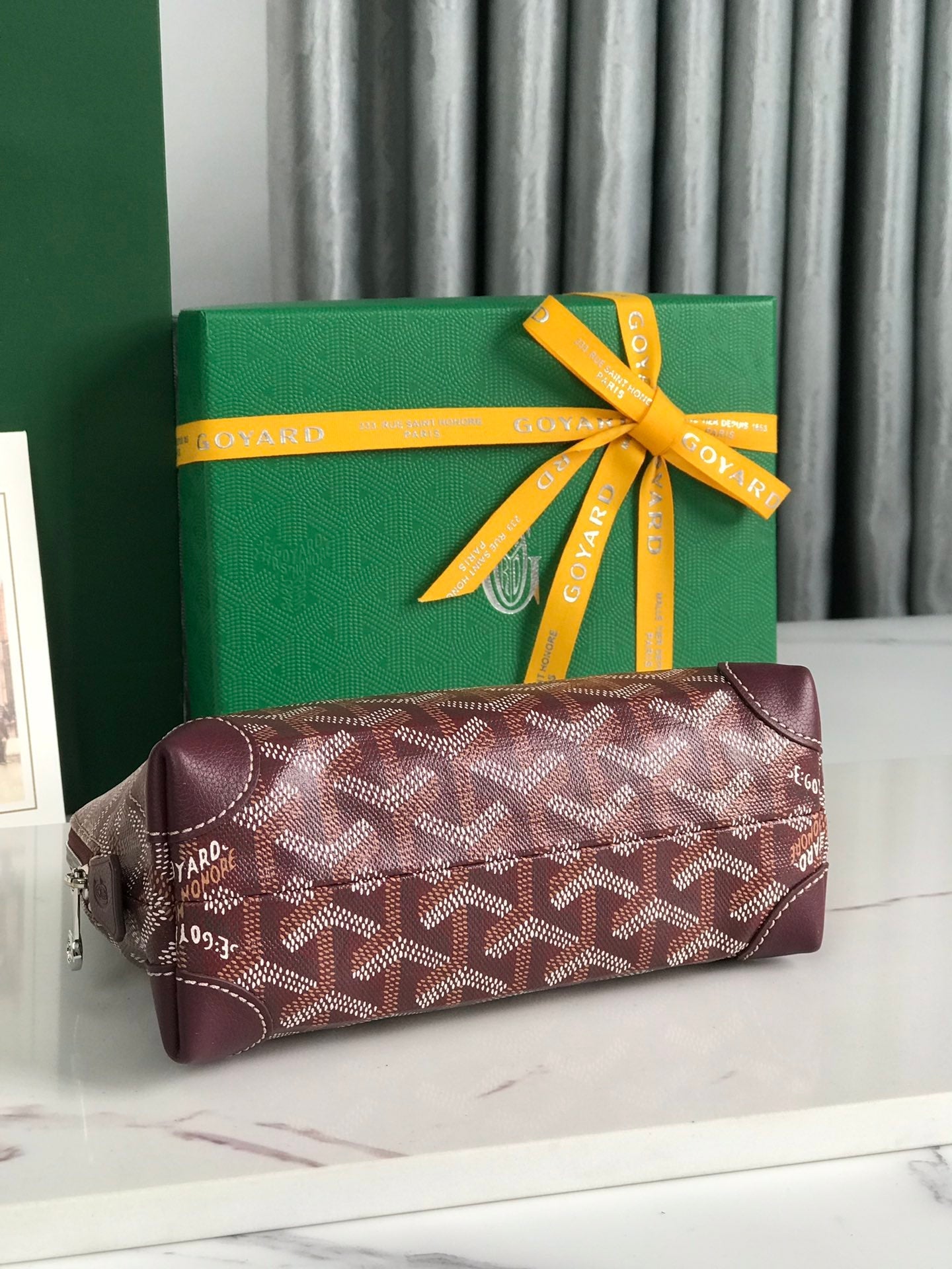 Goyard Vendôme Cosmetic Pouch 17 Cm Wine Red Goyardine Canvas And Calfskin Trim