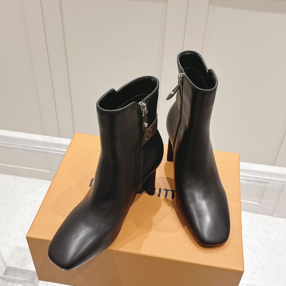 Louis Vuitton Silhouette Ankle Boot Black 1Aiefp