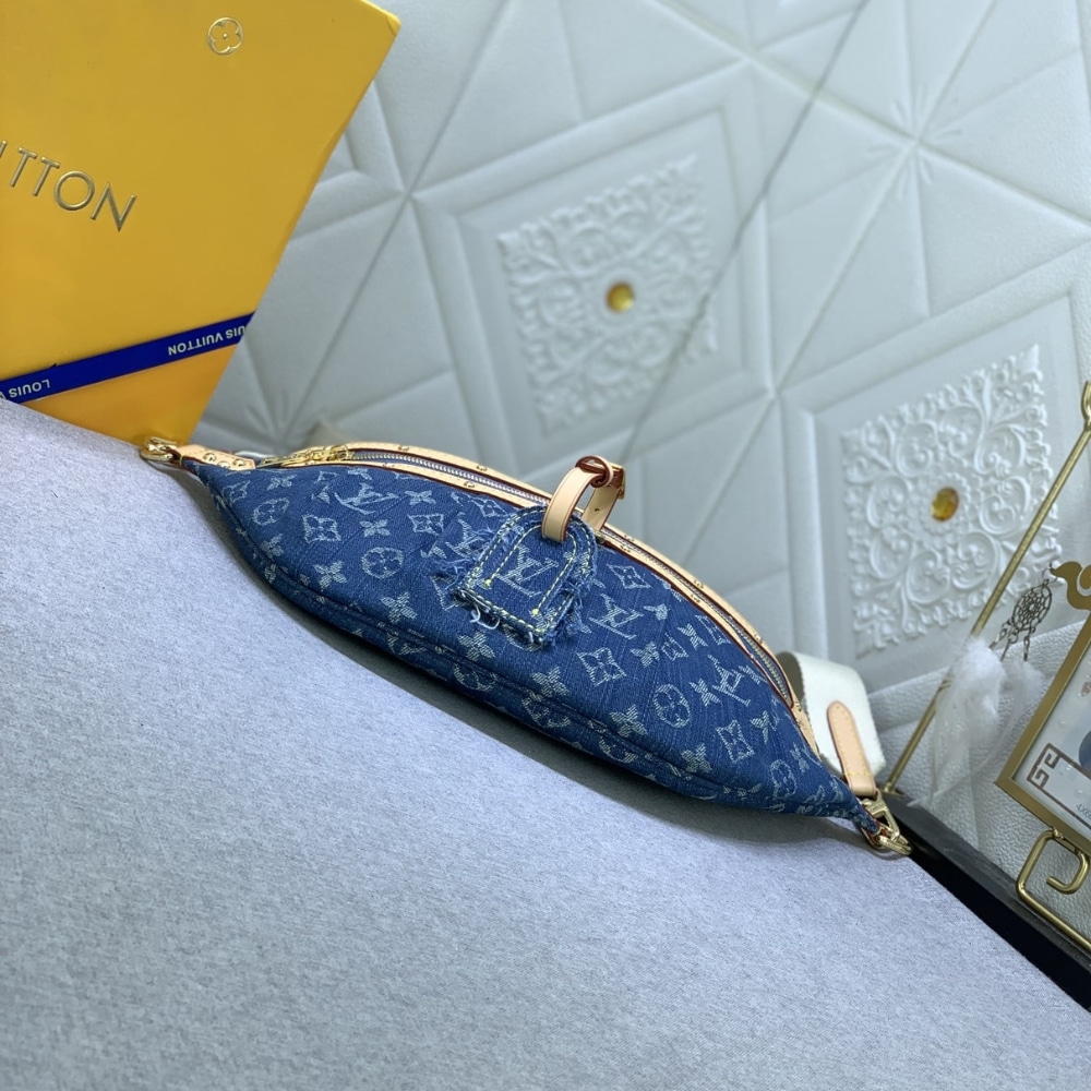 Louis Vuitton Bumbag High Rise Denim Blue 38Cm M46837
