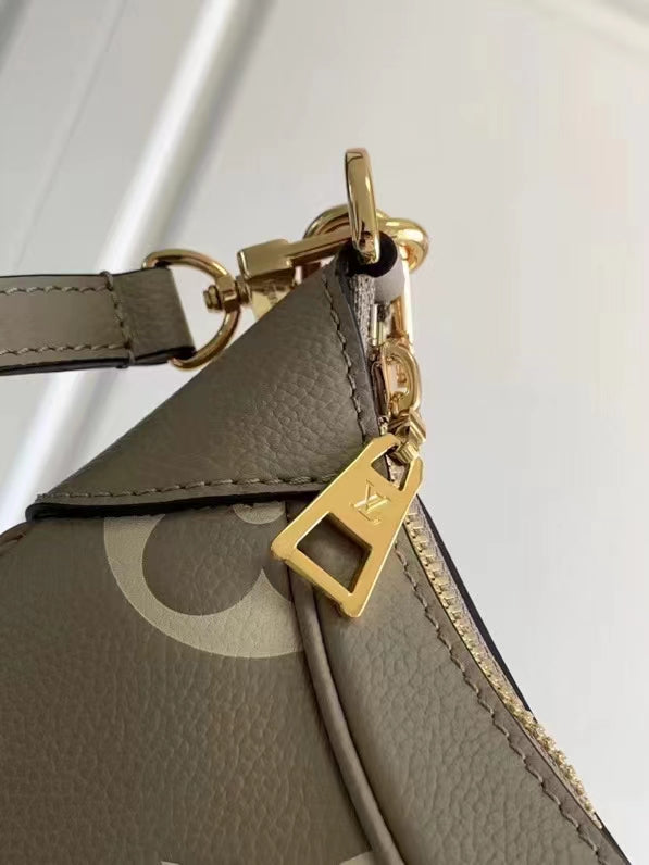 Louis Vuitton Bagatelle 22Cm Tourterelle Gray