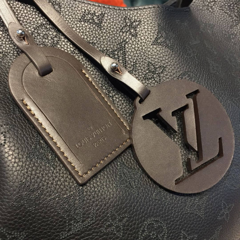 Louis Vuitton Carmel Black 40Cm M52950