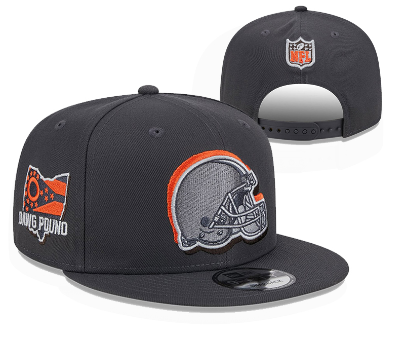 Cleveland Browns Adjustable black cap
