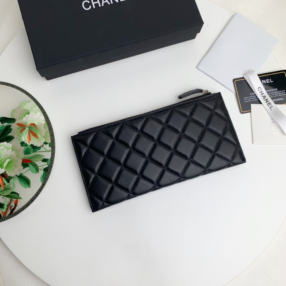 Chanel Classic Zip Pouch Quilted Wallet Black 22Cm