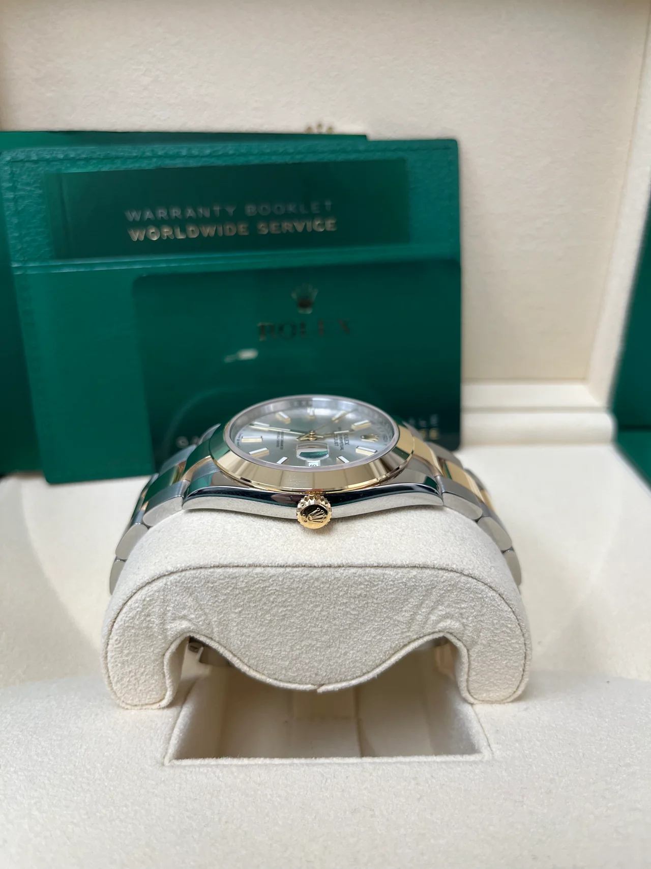 [Superclone] Rolex Datejust 41mm Silver Dial Smooth Oyster 126303