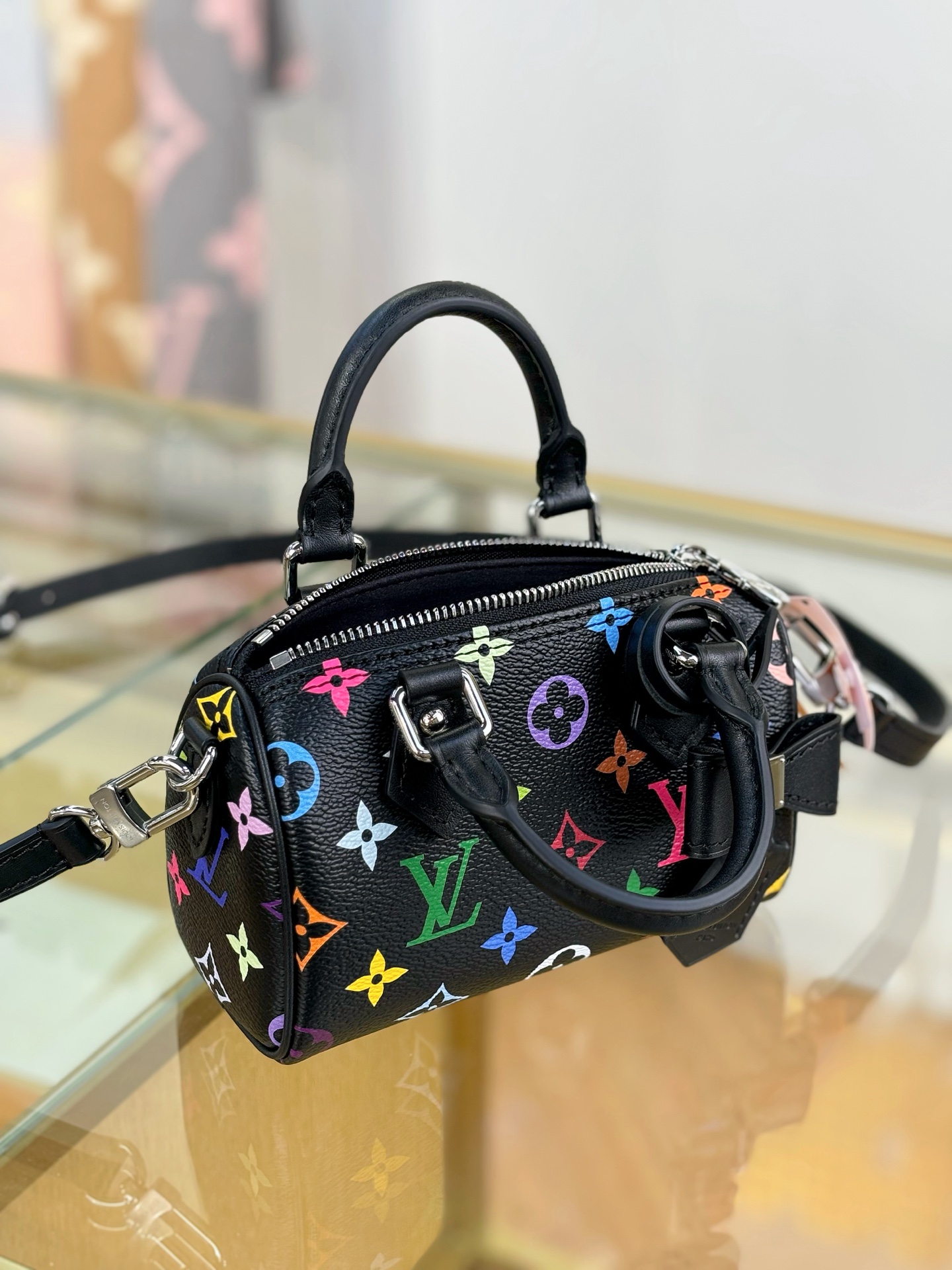 LV M13406 x TM Nano Speedy