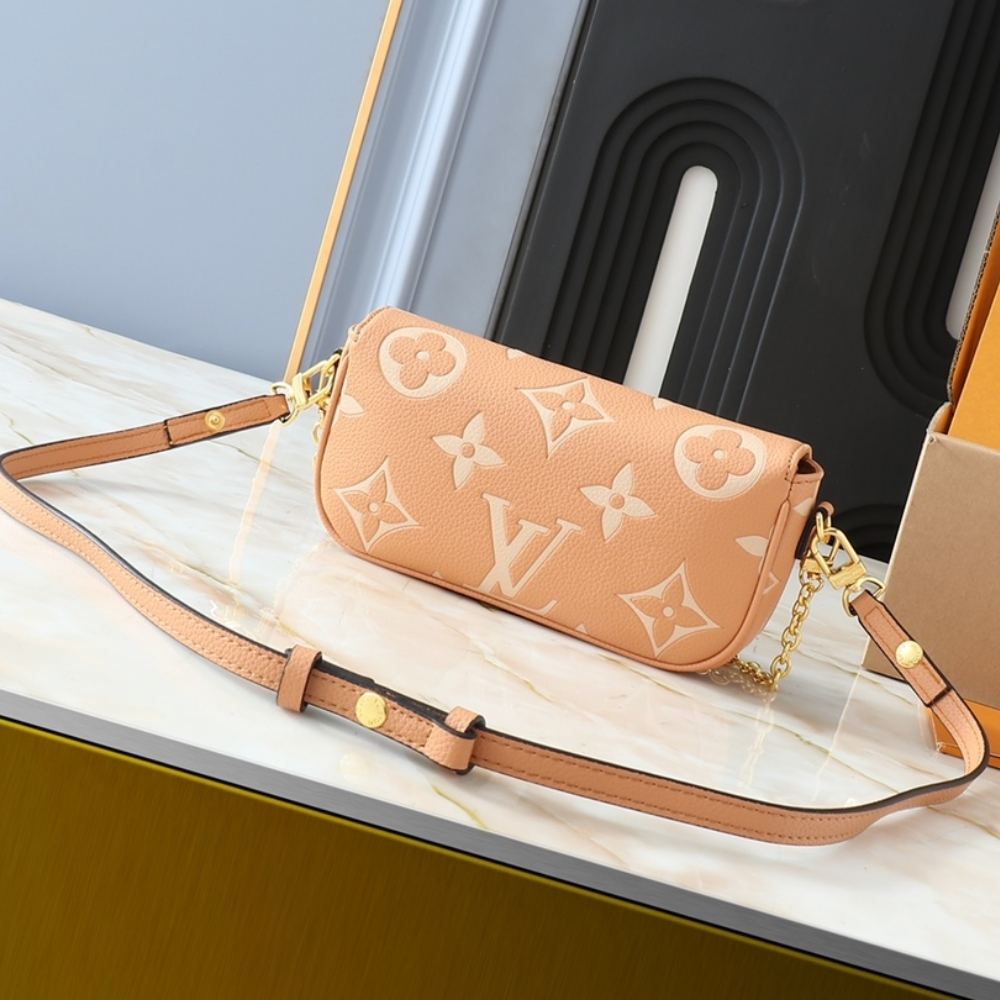 Louis Vuitton Ivy Bag Monogram Empreinte Cream 23.5Cm M12758