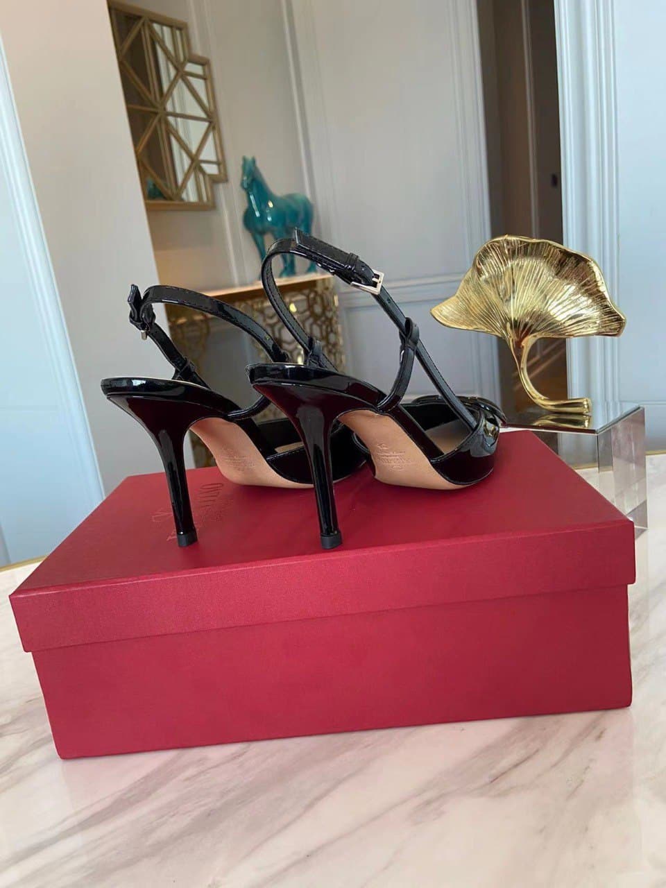 Valentino Garavani VLogo Signature Patent Leather Slingback Pump Black 4W2S0R01Tmk 0No