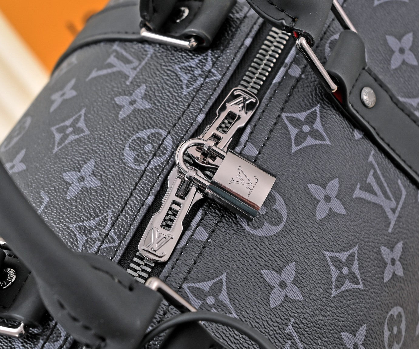 Louis Vuitton Keeppall Bandouliere Monogram Eclipse