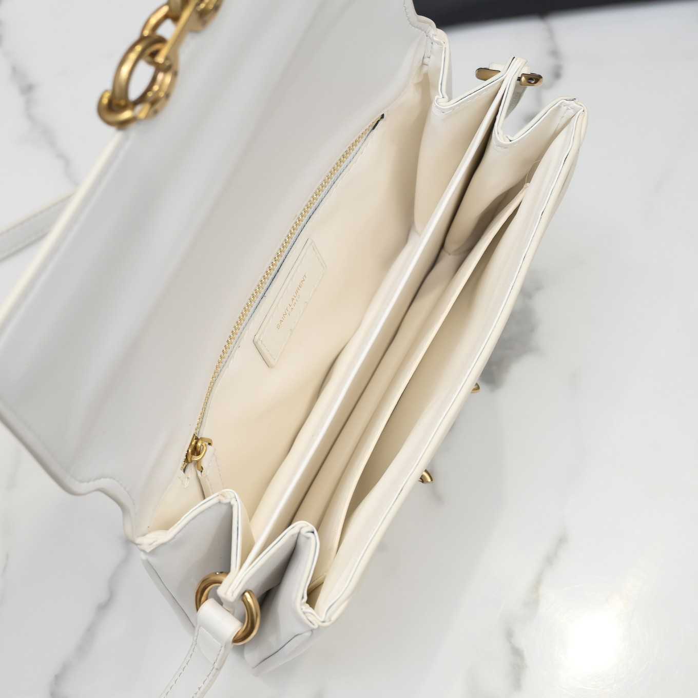 Saint Laurent Le Maillon Satchel In Smooth Leather Blanc Vintage