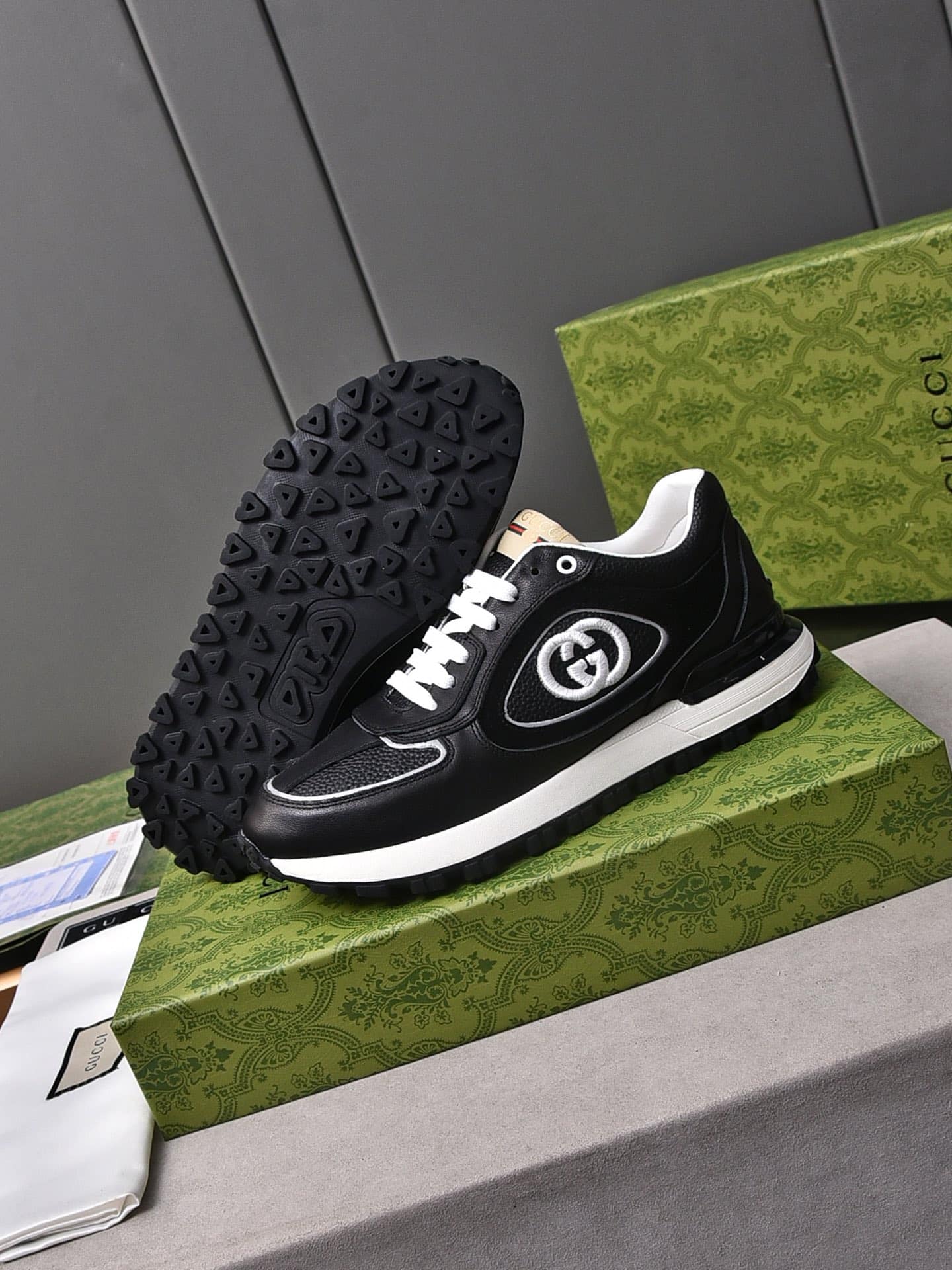 Gucci Double G Men’S Run Sneaker Black